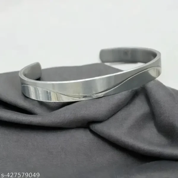2-Tone Stainless Steel Cuff Bracelet – Stylish Unisex Kada