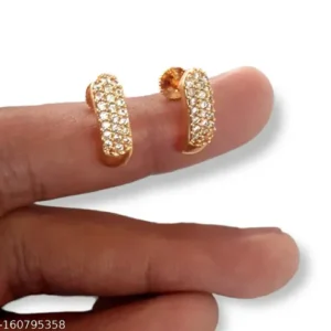 Gold Plated White Stone J Stud for Daily Use Earrings