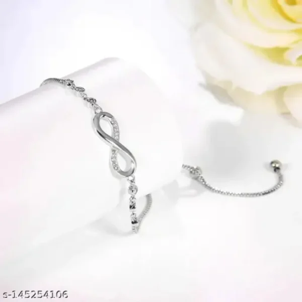 Fashion Silver Plated Infinity Bracelet for Women & Girls
