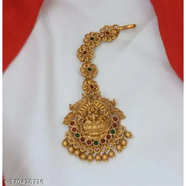 Trendy Pearl Work Jewellery Set – Elegant Ethnic Charm