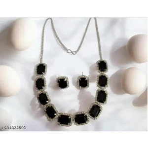 Heirloom Spark Emerald Necklace Set – Elegant Party Jewellery