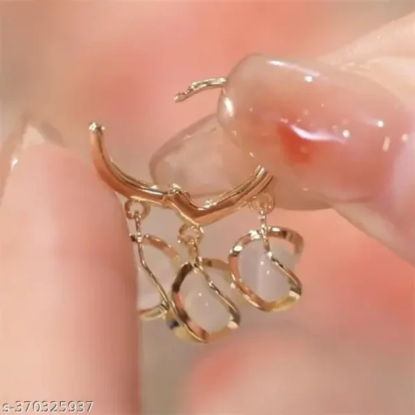 Korean Design Earring for Girls & Women – Elegant Drop