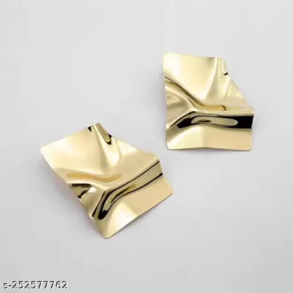 Essential Gold Plated Hoop Earrings – Daily Wear Must-Have