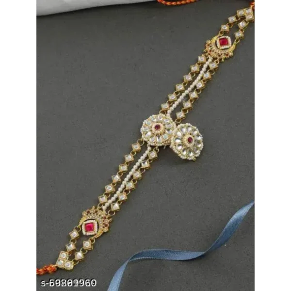 Twinkling Bejeweled Maangtika – Gold Matha Patti Style