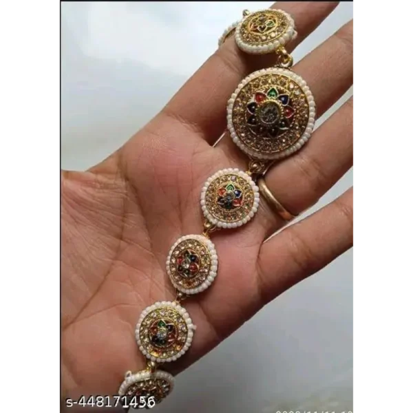 Twinkling Gold Matha Patti Maangtika with Pearls – Elegant Ethnic Touch