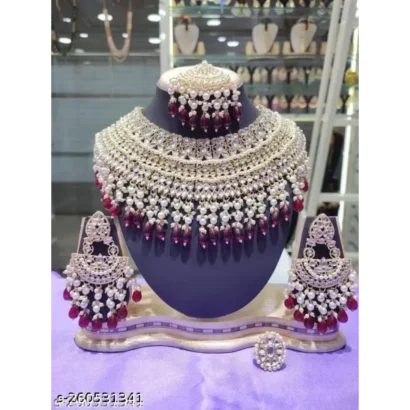 Stylish Kundan Choker Bridal Necklace Set for Women