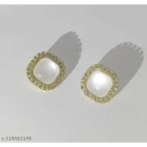 Gold Plated Shiny Square Stud Earrings – Stylish Daily Wear for Girls