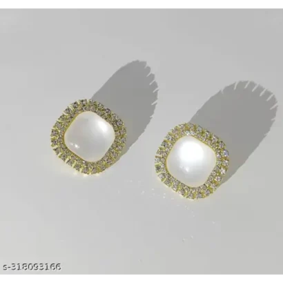 Gold Plated Shiny Square Stud Earrings – Stylish Daily Wear for Girls